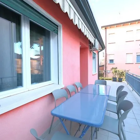Casa Rossa Tre In Centro *